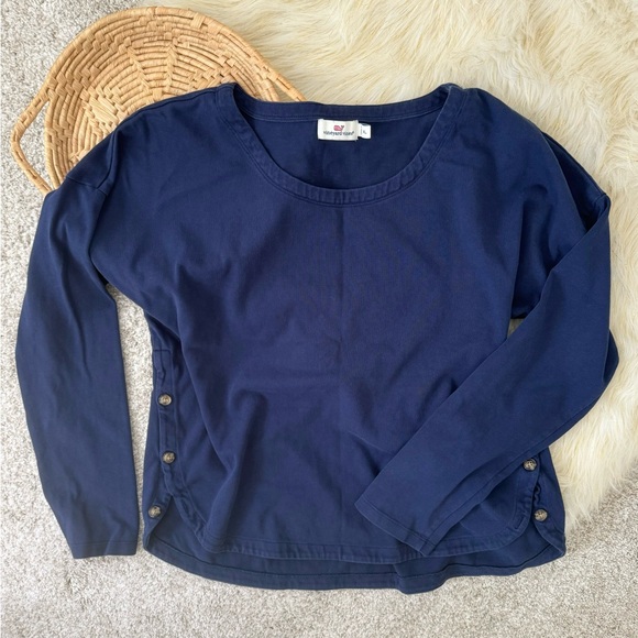Vineyard Vines Solid Navy Blue Long Sleeve Top Wooden Side Buttons Size XL - Picture 1 of 6